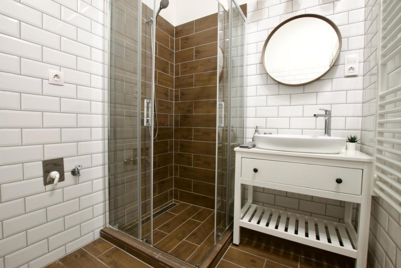 By Hi5 Apartments- Erzsebet 44 Budapeszt